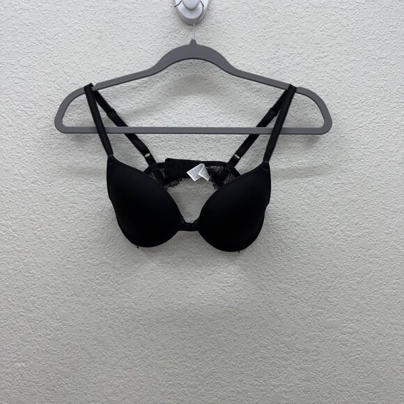 Wacoal Other - Wacoal Embrace Lace Black Push Up Adjustable Strap Bra 858191 Womens size 32C